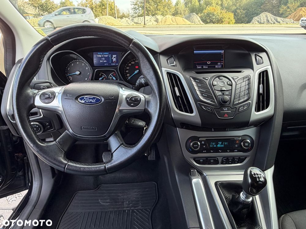 Ford Focus - 27