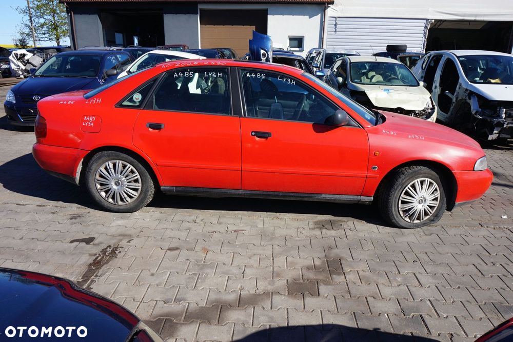 AUDI A4 B5 SEDAN 1996 LY3H 1.6 16V ADP 100KM CUW CZERWONY na części - 6
