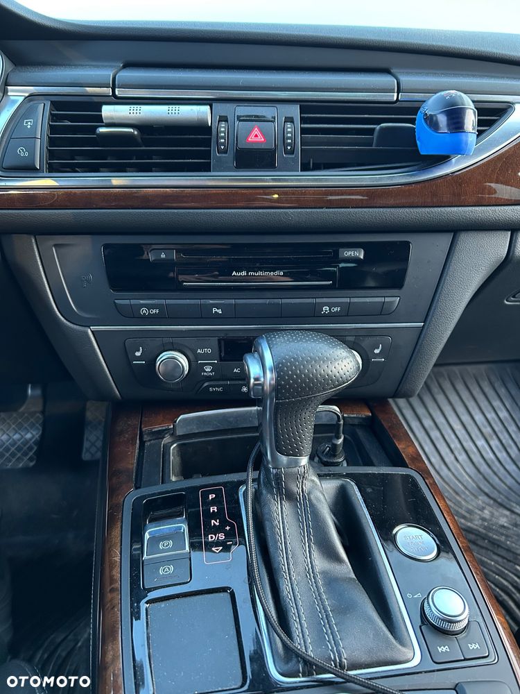 Audi A6 Avant 3.0 TDI DPF quattro S tronic - 9