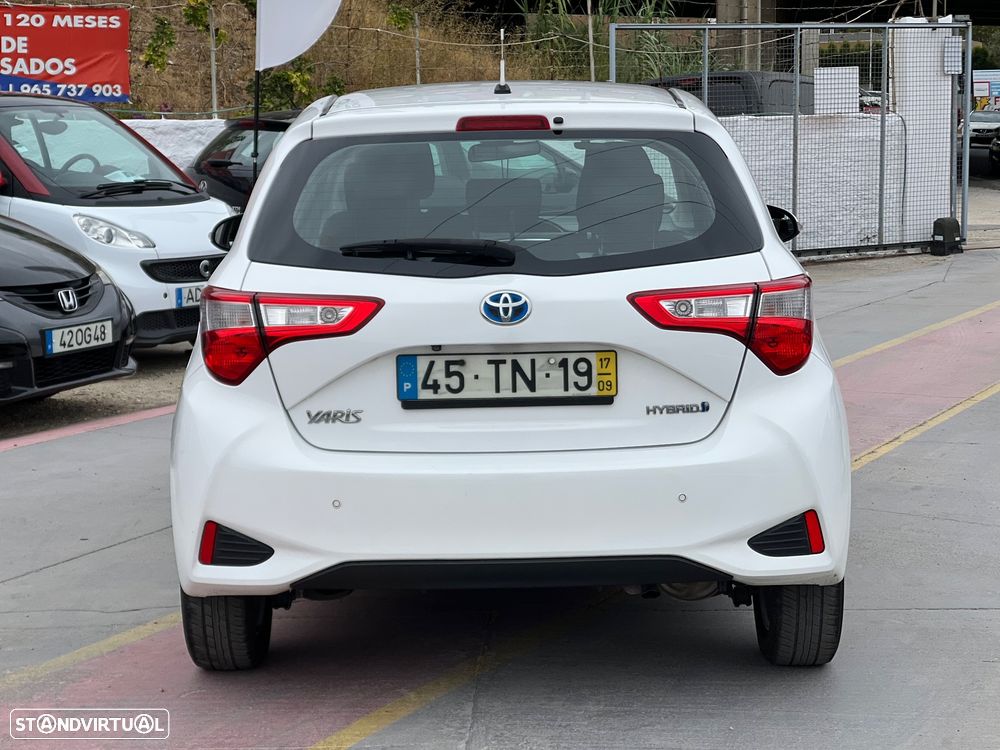 Toyota Yaris 1.5 HSD Exclusive - 3