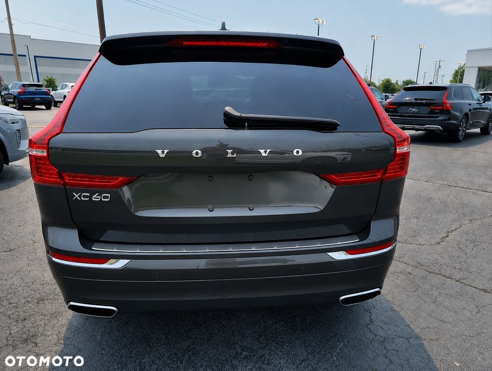 Volvo XC 60 B5 B AWD Inscription - 8