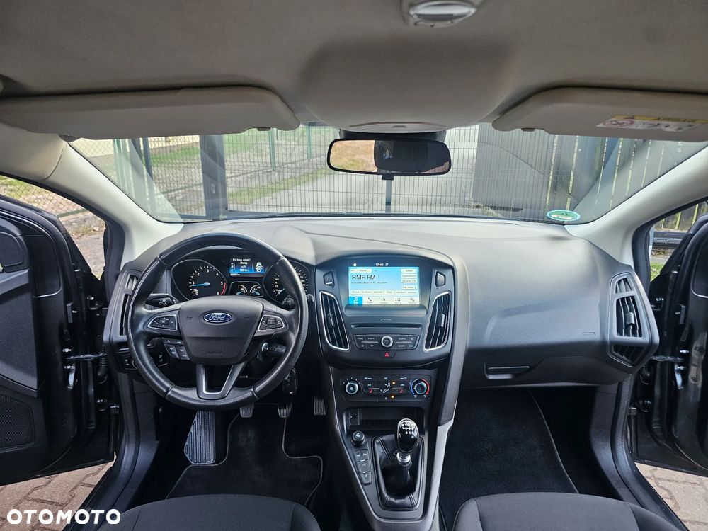 Ford Focus 1.5 EcoBlue Start-Stopp-System TITANIUM STYLE - 10