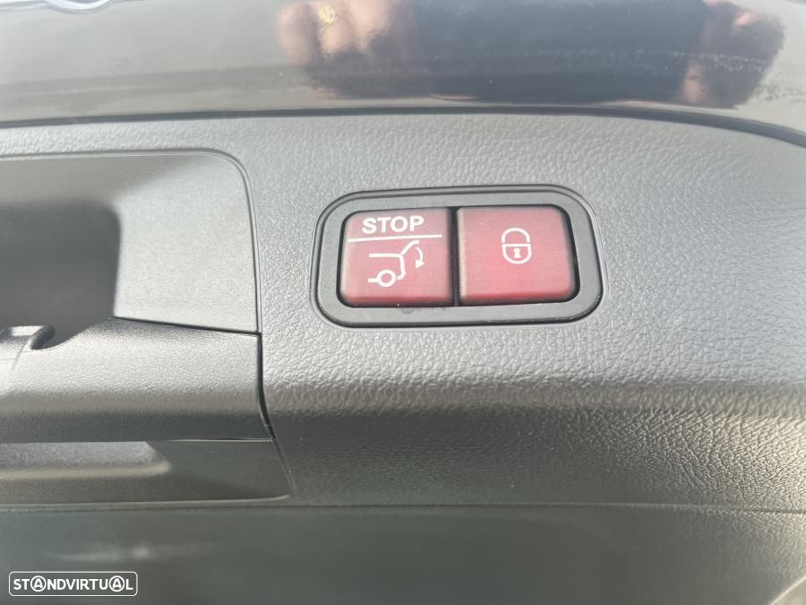 Mercedes-Benz EQA 250+ AMG Line - 60