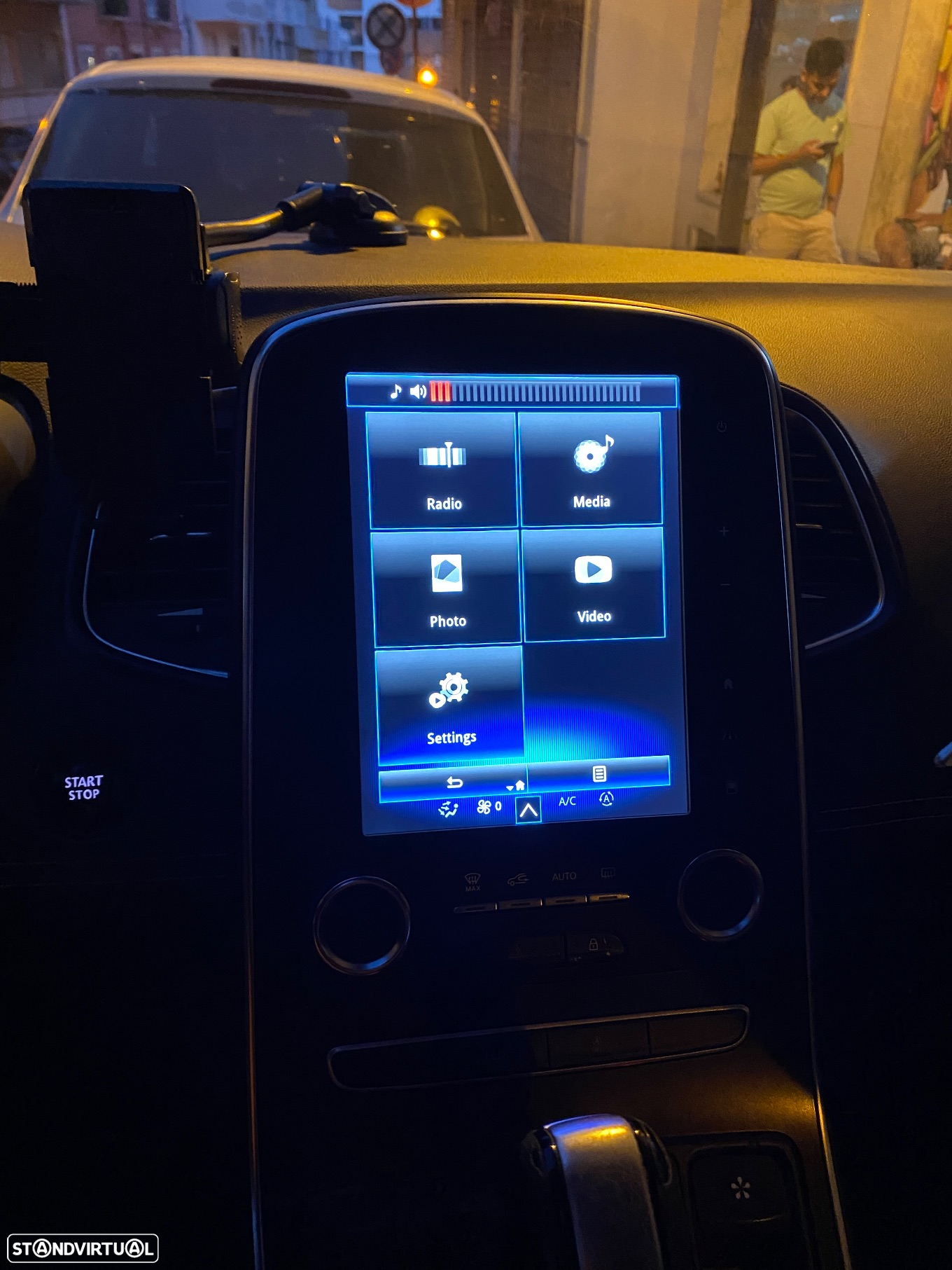 Renault Grand Scénic 1.5 dCi Bose Edition EDC SS - 16
