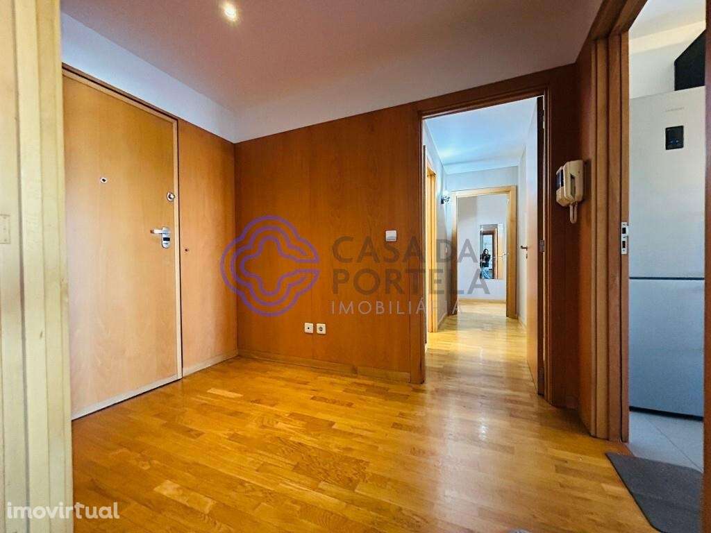 T2 com Varandas e Garagem na Maia - Grande imagem: 5/17