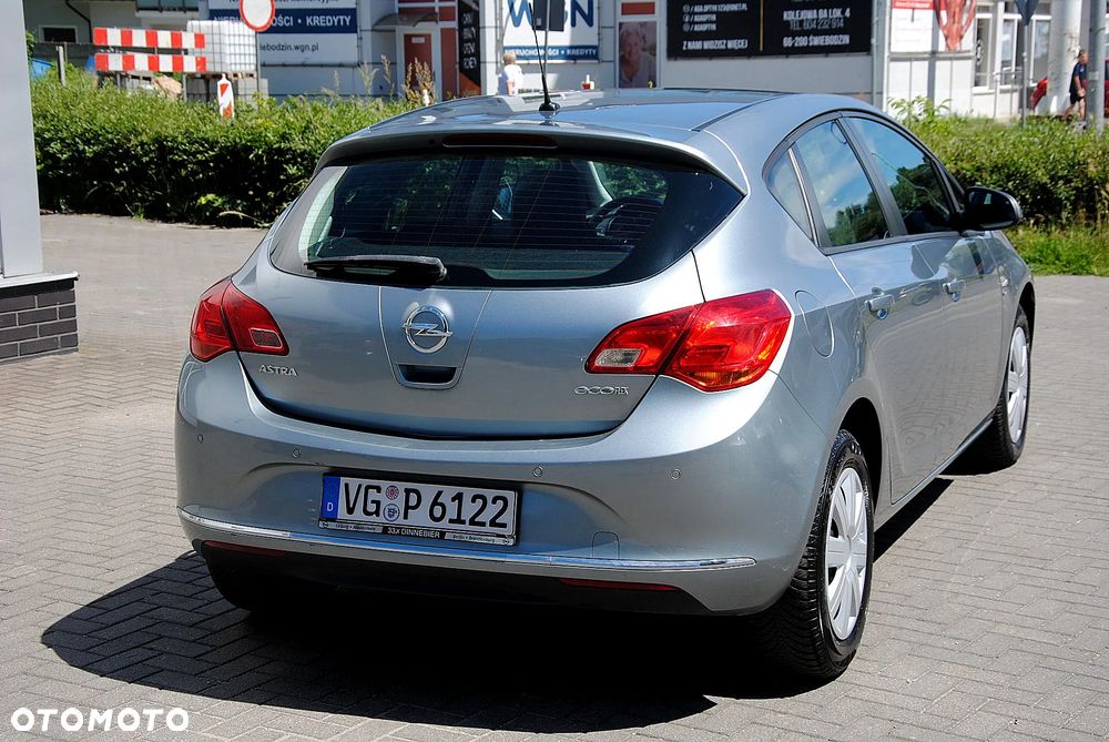 Opel Astra 1.4 Turbo Innovation - 6