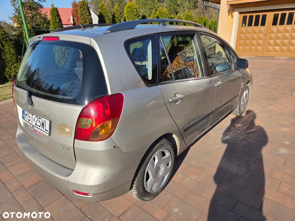 Toyota Corolla Verso 1.6 Terra - 3