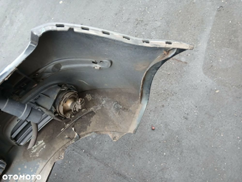 Skoda Fabia I Lift Zderzak przedni pod Xenon kod lakieru 9910 - 8
