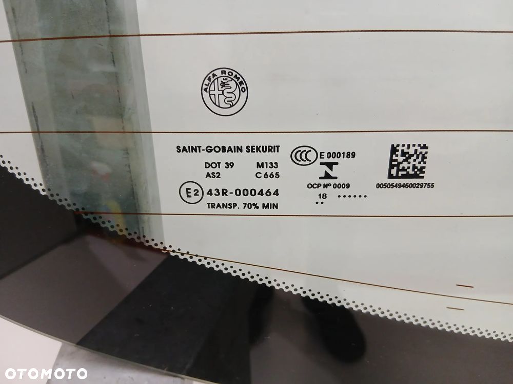 Szyba tył tylna Alfa Romeo Stelvio - 2