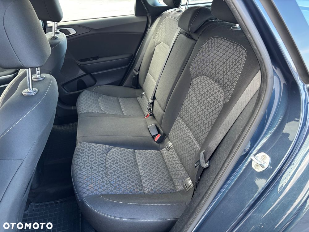 Kia Ceed 1.0 T-GDI M - 16