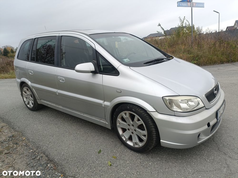 Opel Zafira - 3