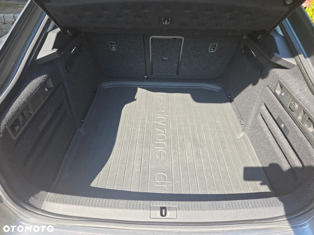 Skoda Superb 1.5 TSI Ambition DSG - 32