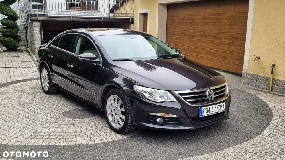Volkswagen Passat CC - 8