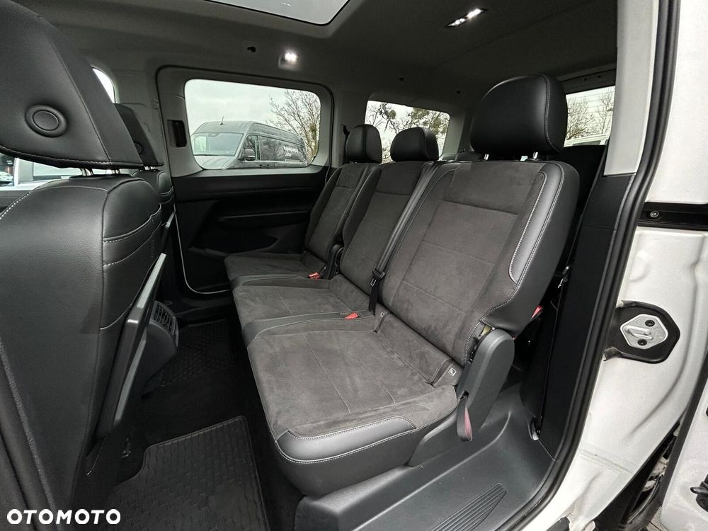 Volkswagen Caddy 1.5 TSI Style DSG - 17