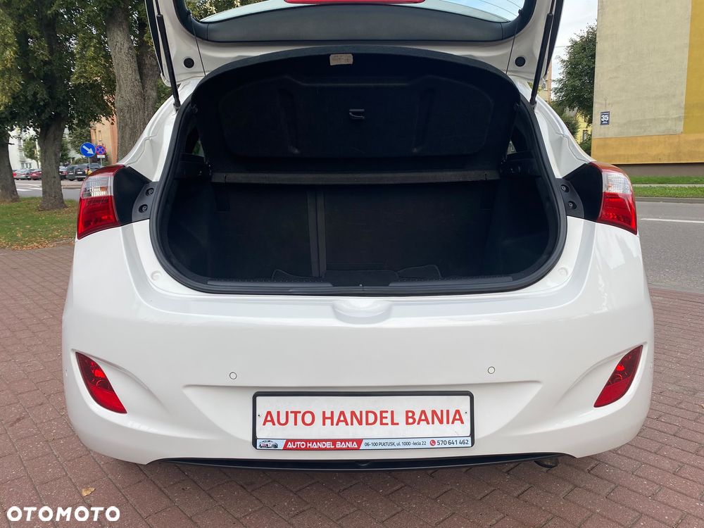 Hyundai i30 1.6 Trend - 29