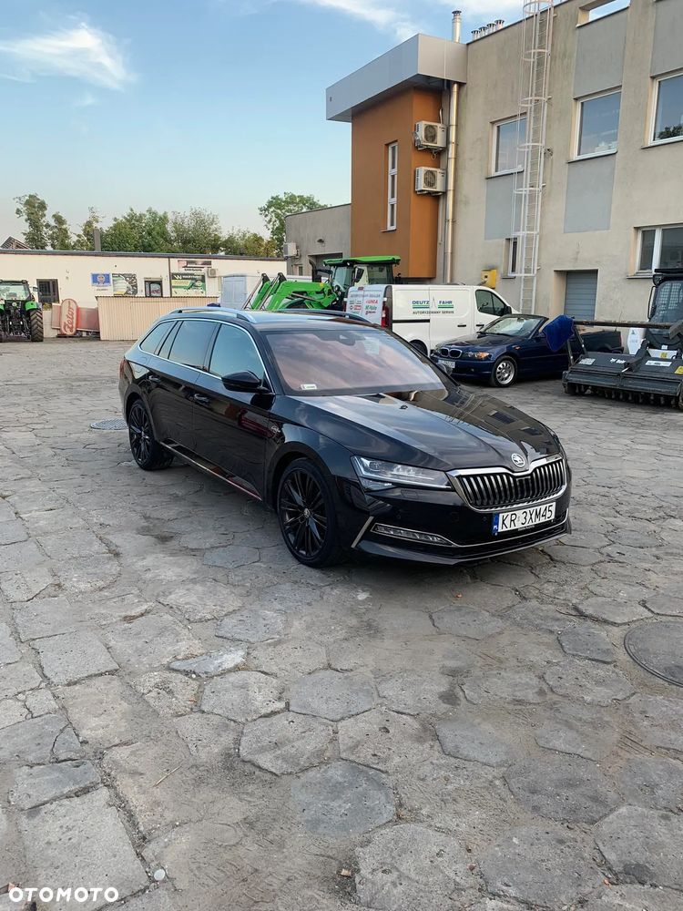 Skoda Superb 2.0 TDI 4x4 L&K DSG - 3
