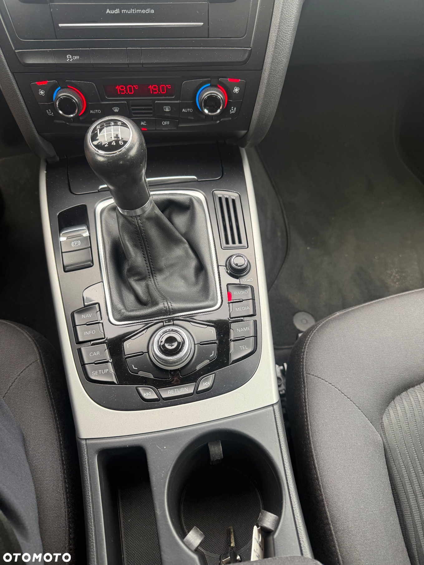 Audi A4 Avant 1.8 TFSI Ambiente - 25