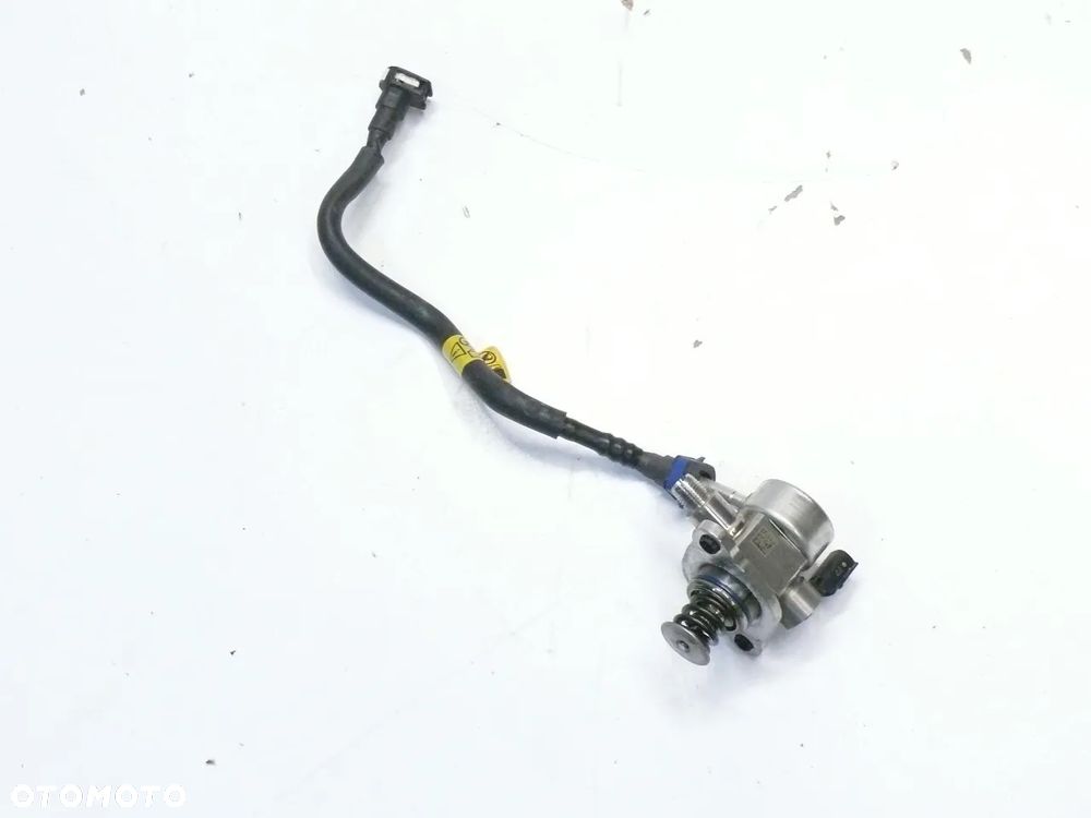 POMPA PALIWA OPEL ASTRA V K 1.4 B14XFT