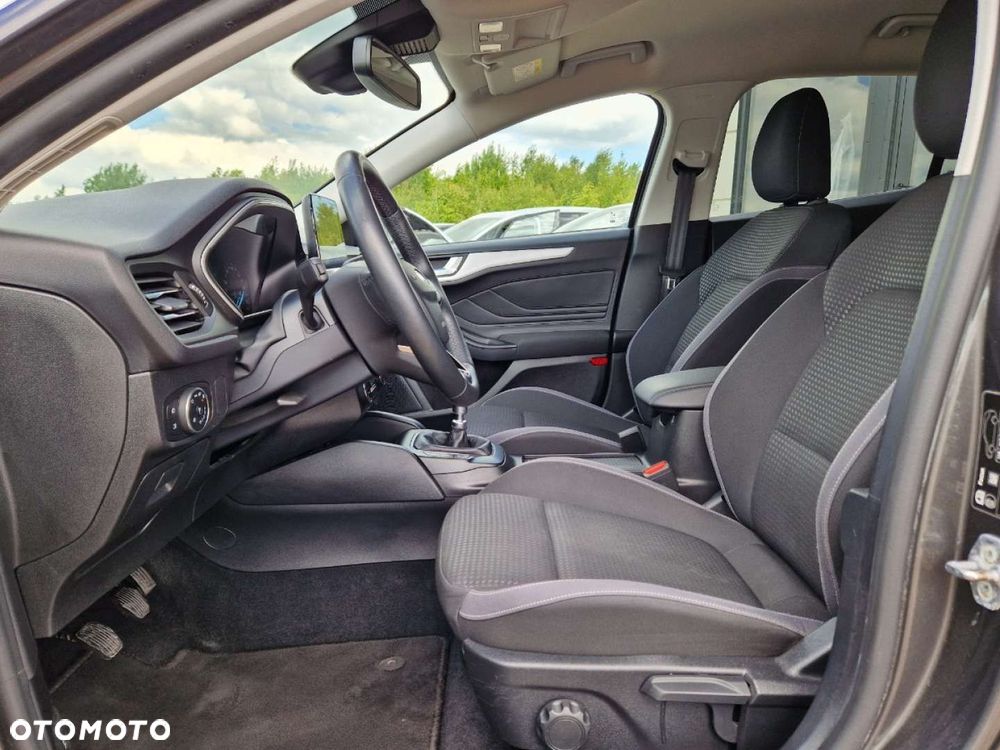 Ford Focus 1.5 EcoBlue STart-Stopp-System TITANIUM - 5