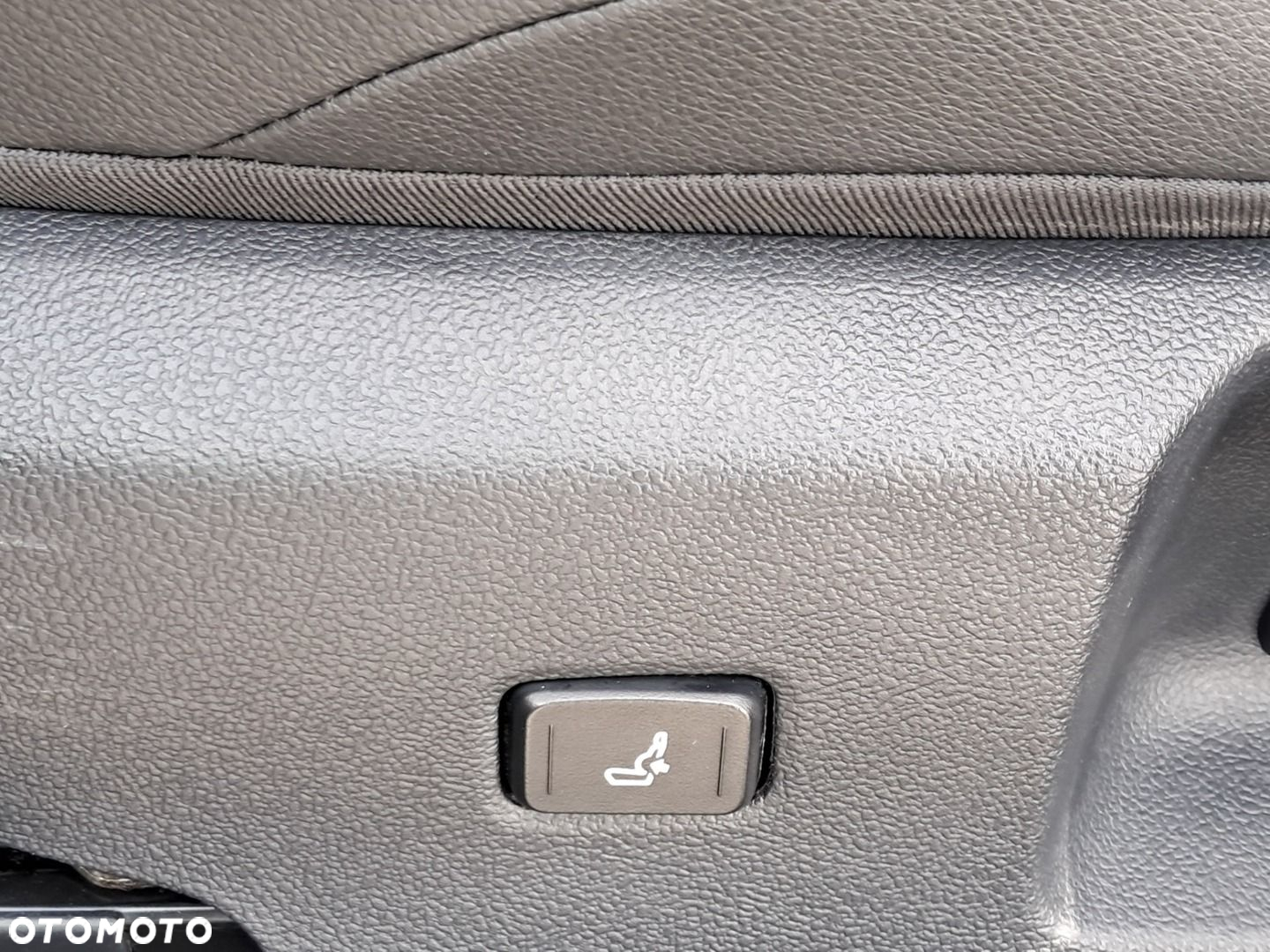 Toyota Corolla - 7