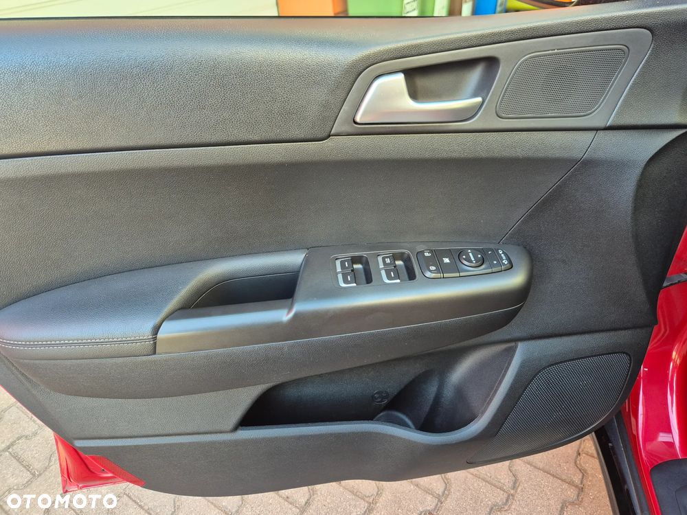 Kia Sportage 1.6 CRDI MHEV Black Edition 2WD DCT - 16