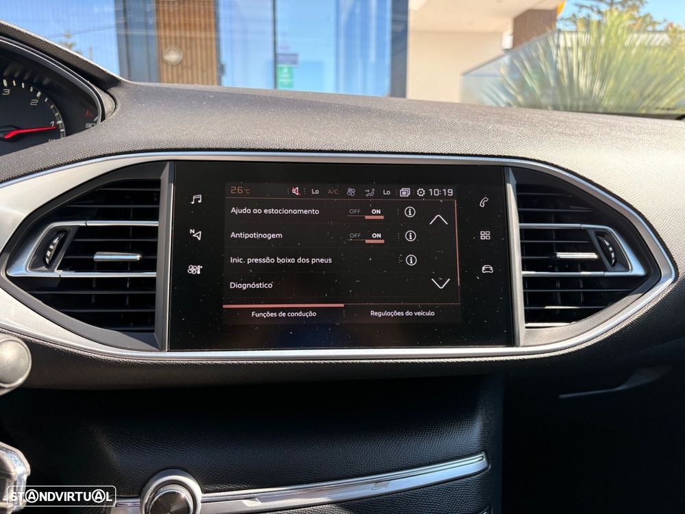 Peugeot 308 SW 1.5 BlueHDi Style - 28