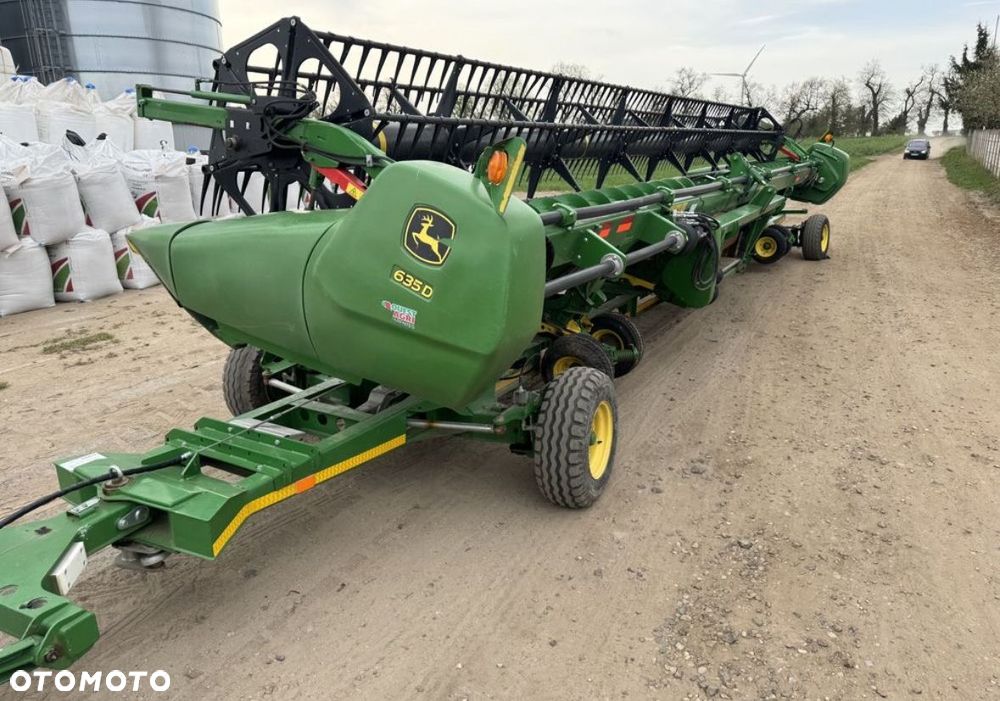 John Deere 635D - 5