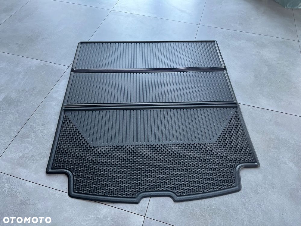 MATA DO BAGAŻNIKA VOLVO EX90 - 1
