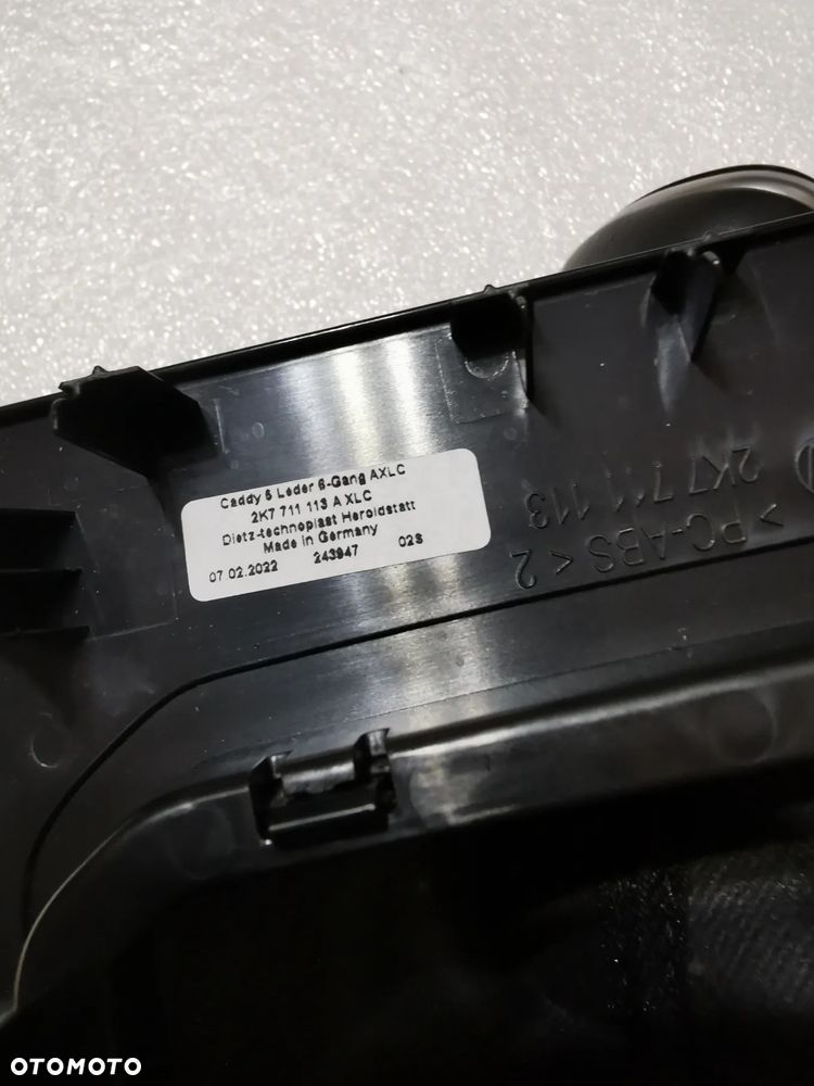 VW Caddy V 2K7 Gałka zmiany biegów mieszek ramka - 8