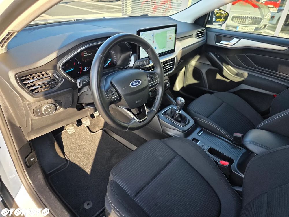 Ford Focus 1.0 EcoBoost mHEV Titanium - 14
