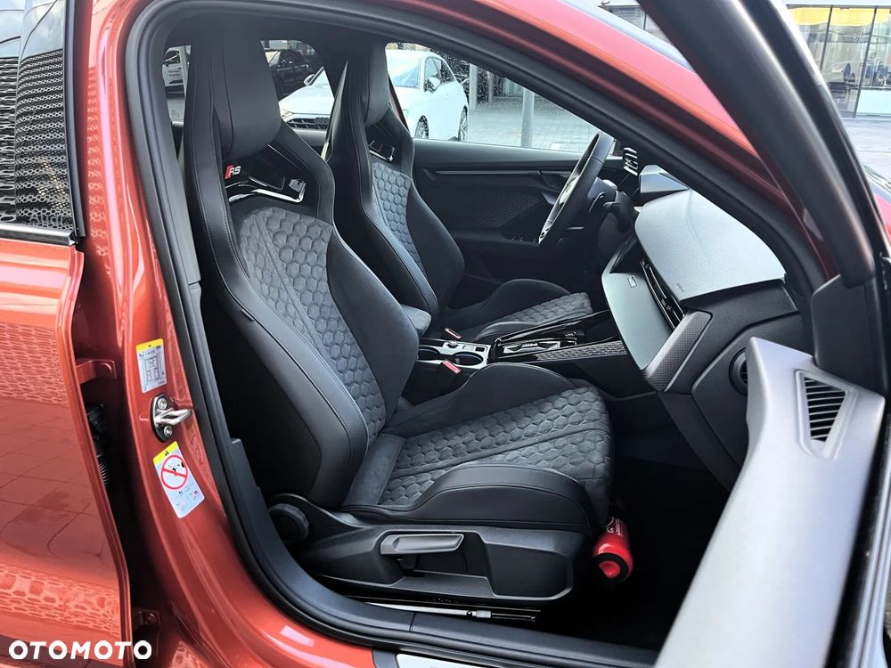 Audi RS3 Sportback TFSI quattro S tronic - 16