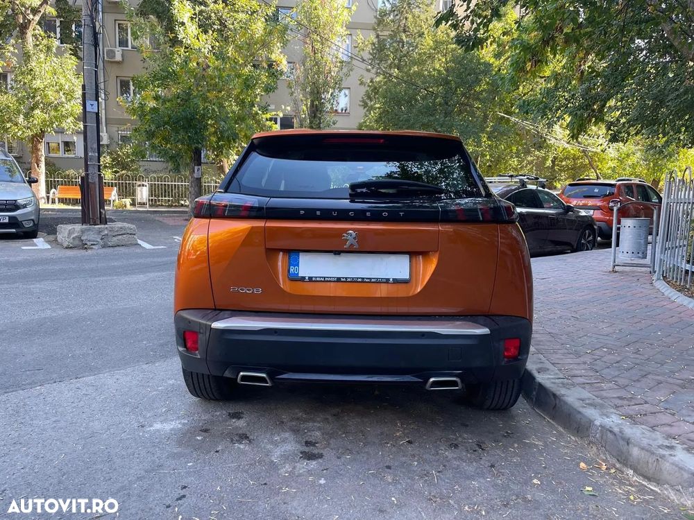Peugeot 2008 1.2 PureTech EAT8 STT Active Pack - 4