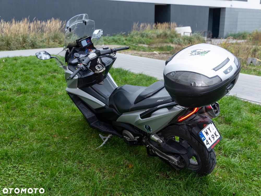 Kymco AK 550 - 15