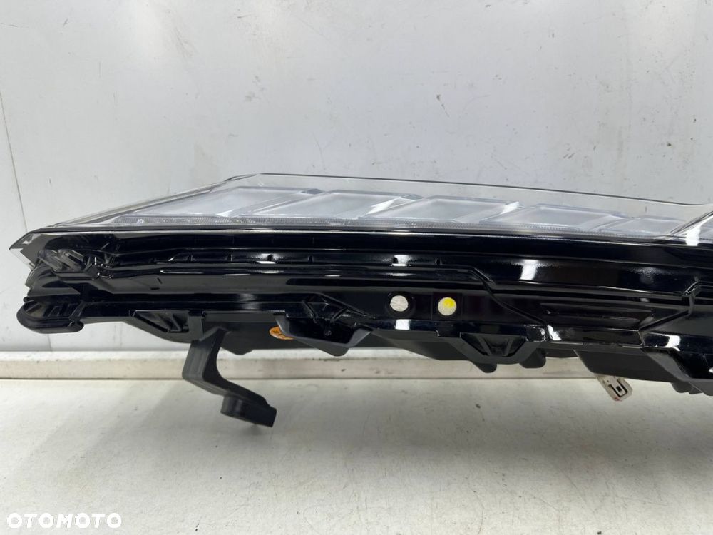 Lampa reflektor Mitsubishi Eclipse Cross LIFT 20r. LEWA przednia górna LED lewy przód edm92205010 - 16