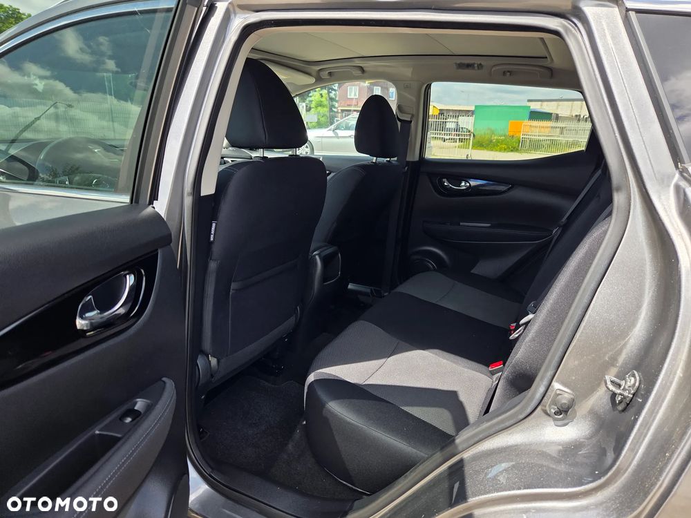 Nissan Qashqai 1.2 DIG-T Tekna Xtronic - 39