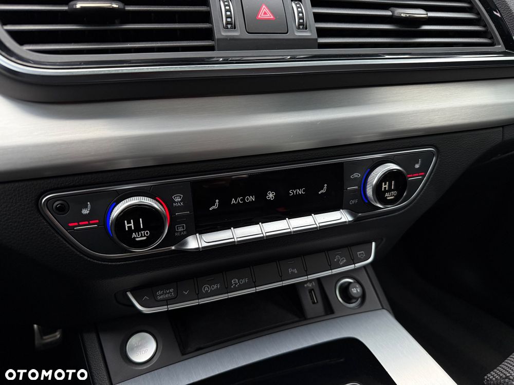 Audi Q5 40 TDI quattro S tronic S line - 28