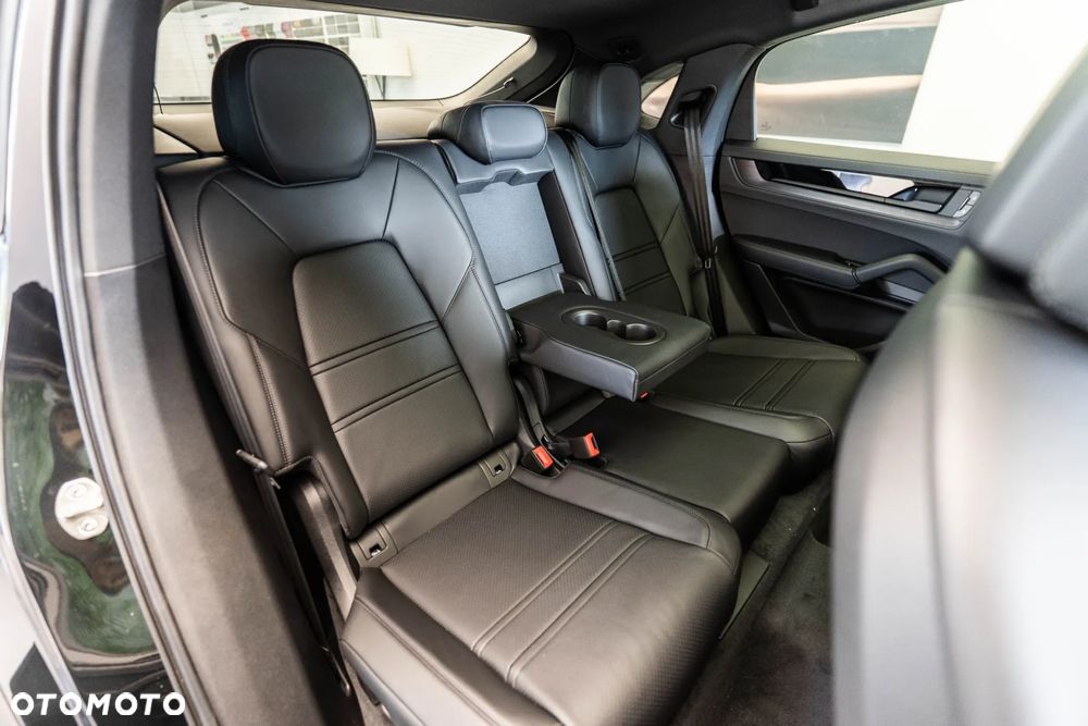 Porsche Cayenne E-Hybrid PHEV Black Edition - 15