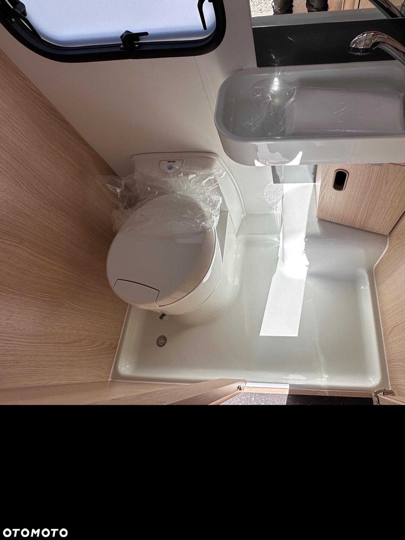 Adria AVIVA 360 DK - 21