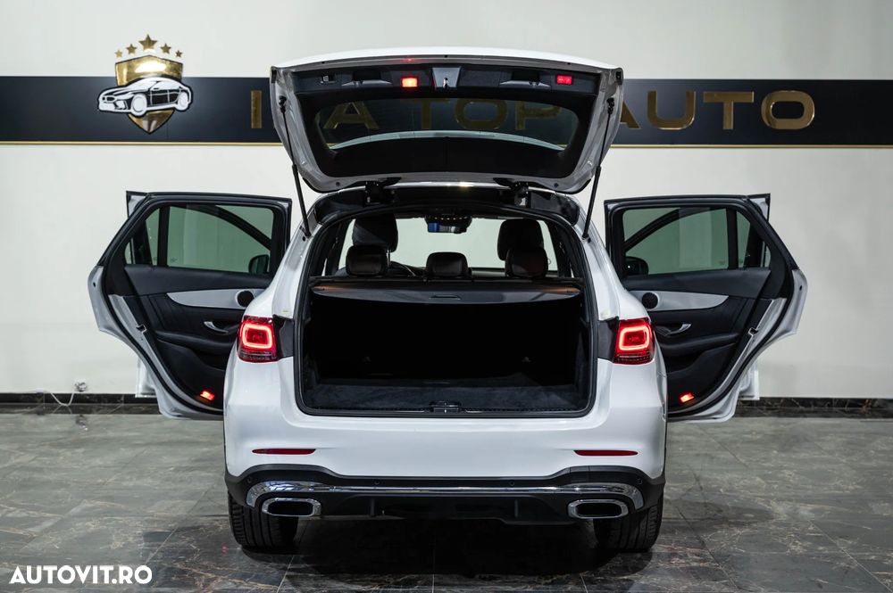 Mercedes-Benz GLC 220 d 4Matic 9G-TRONIC AMG Line - 34