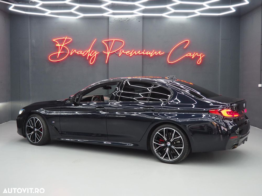 BMW Seria 5 520i AT MHEV - 9