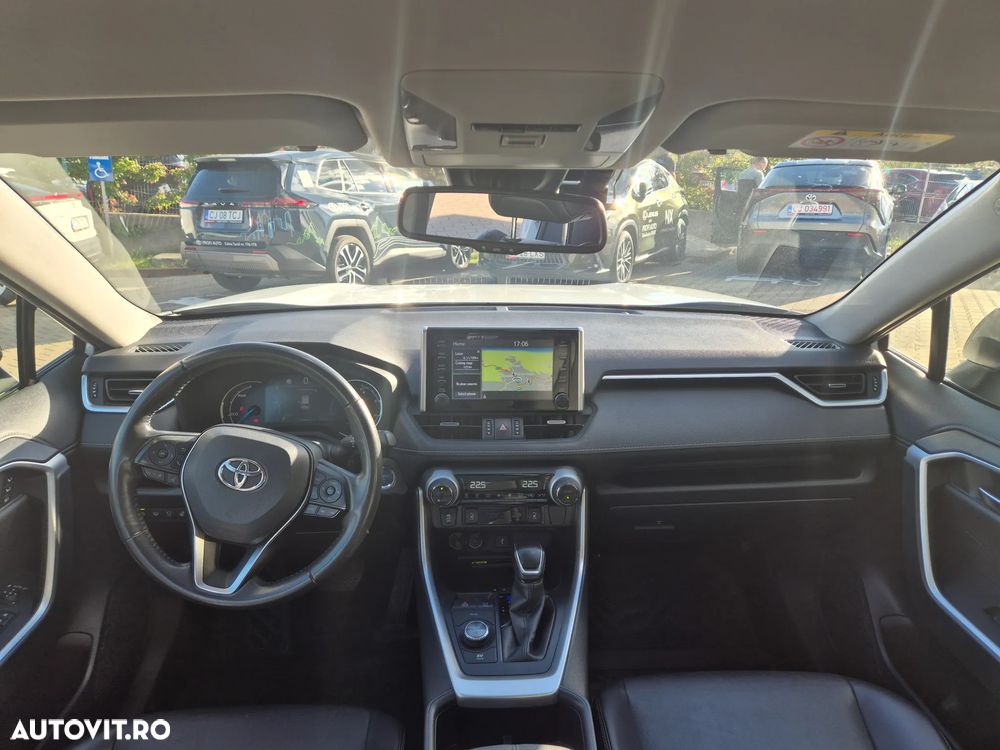 Toyota RAV4 2.5 VVT-iE 4x4 Luxury - 19