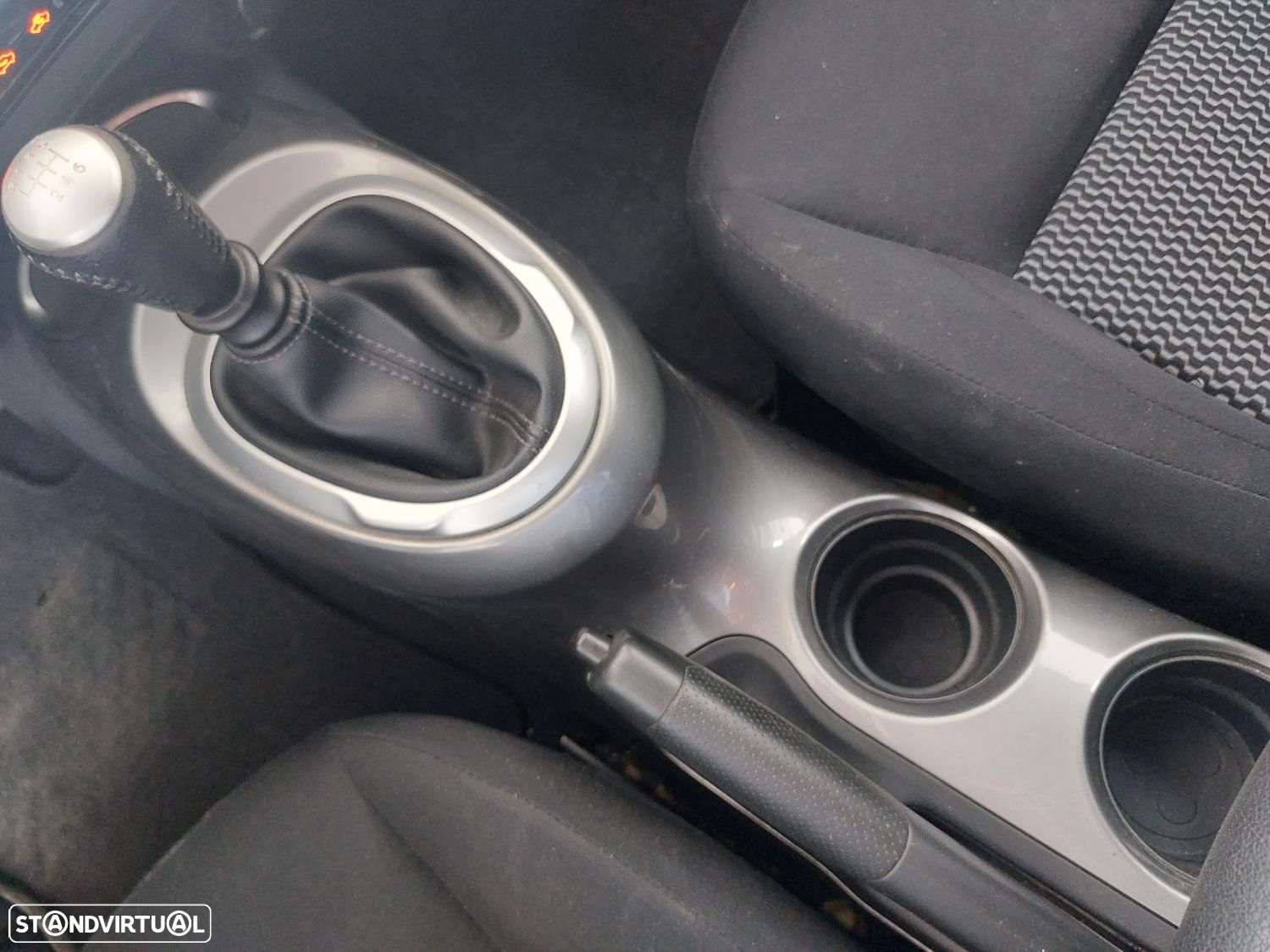 Nissan Juke 1.2 DIG-T N-Connecta - 26
