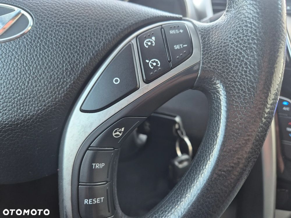 Hyundai i30 1.4 CRDi Trend - 15