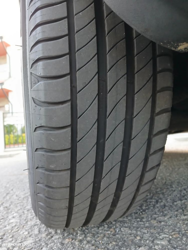 Audi A4 1.9 TDI m5 Exclusive - 16