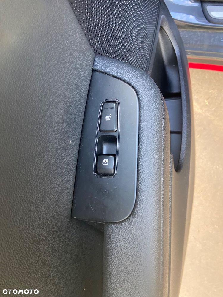 Kia Ceed 1.6 T-GDI GT - 18