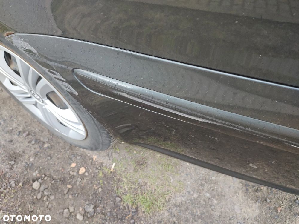 Toyota Avensis 2.0 VVT-i Sol plus Premium - 7