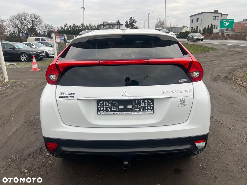 Mitsubishi Eclipse Cross 2.2 DI-D 4WD Active+ - 4