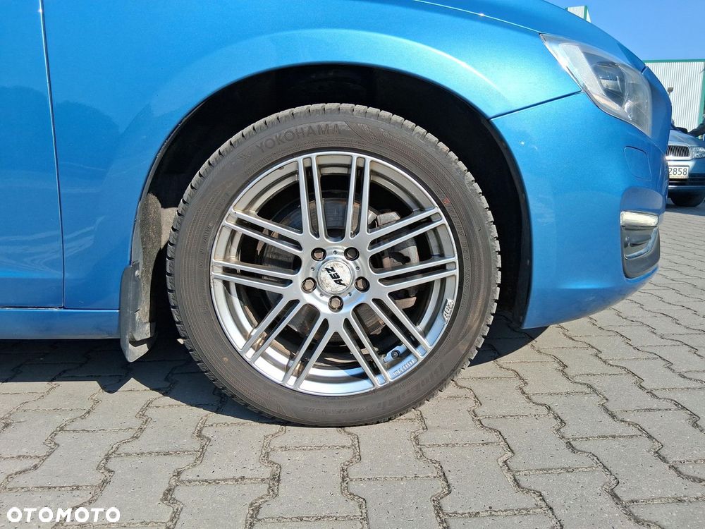 Volvo V60 - 29