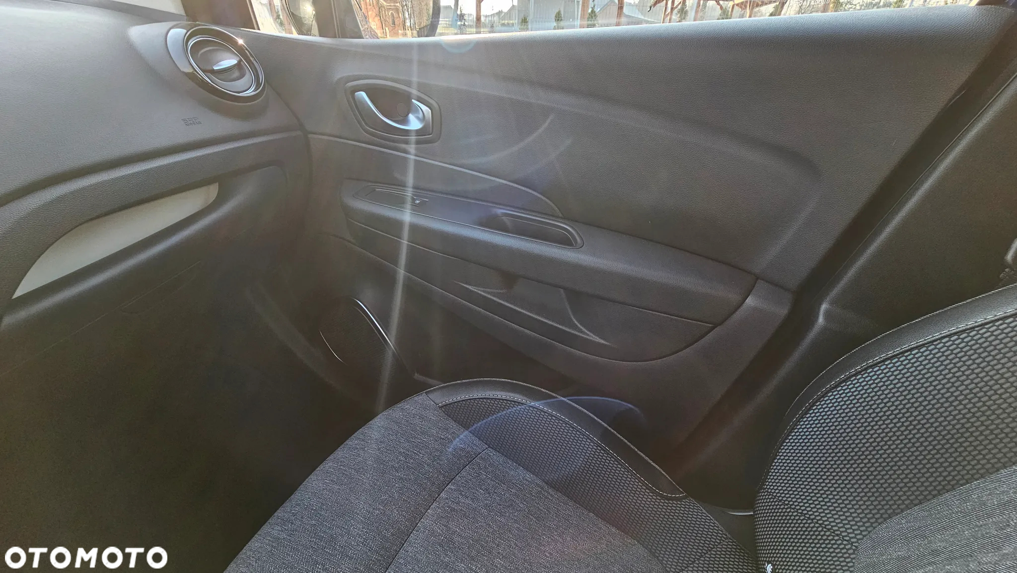 Renault Captur 1.3 Energy TCe Initiale Paris - 14