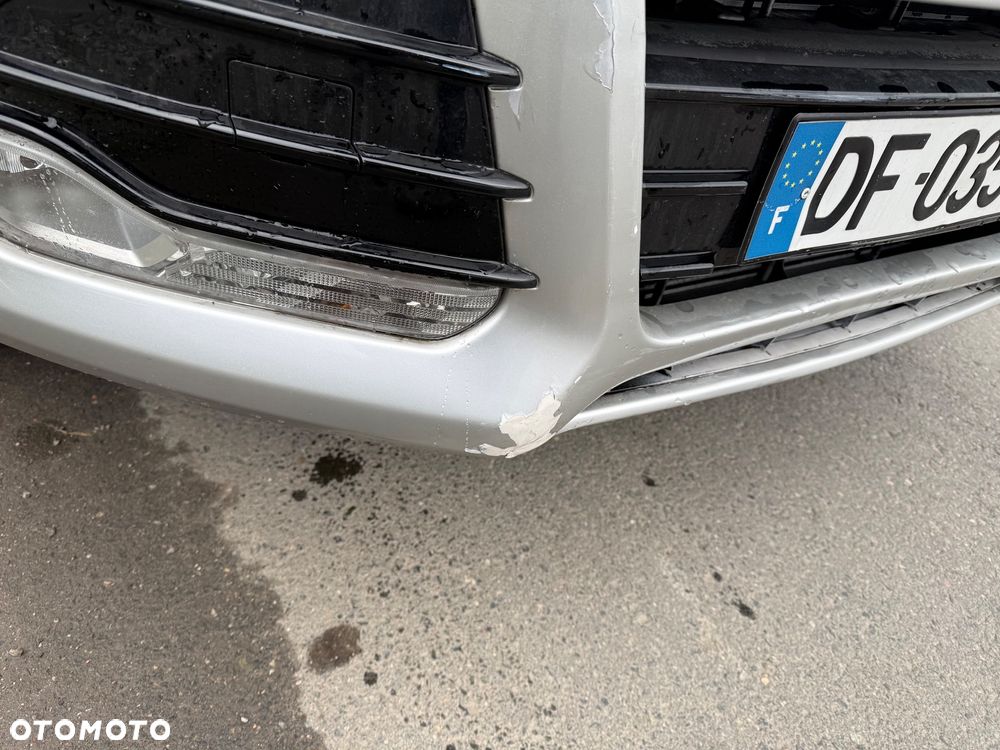 Ford Kuga 2.0 TDCi 2x4 Champions Edition - 28